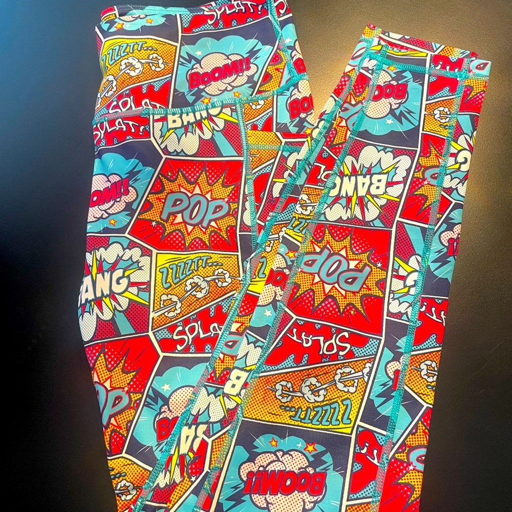 CVG full length Knockout leggings sized medium.